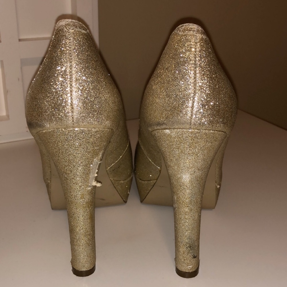 Shoes - Picture 8 of 8